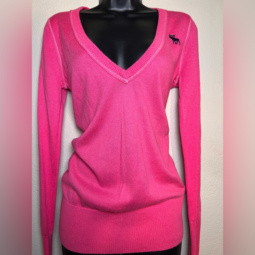 NWT long sleeve sweater L